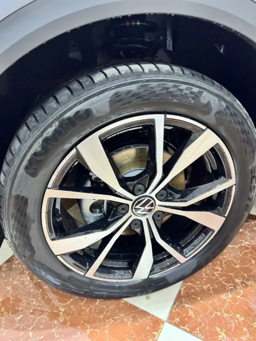 Volkswagen T-Roc 2025 R-Line 