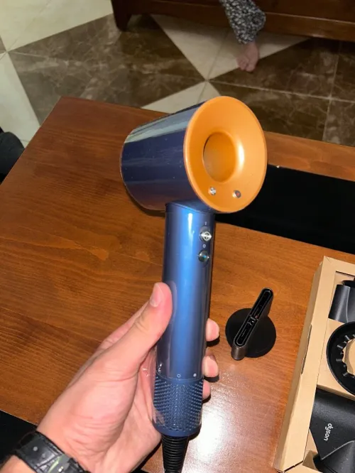 dyson supersonic sèches cheveux 