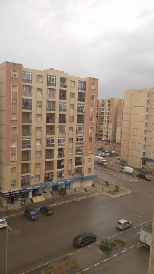 Location Appartement F4 Oran Sidi chami
