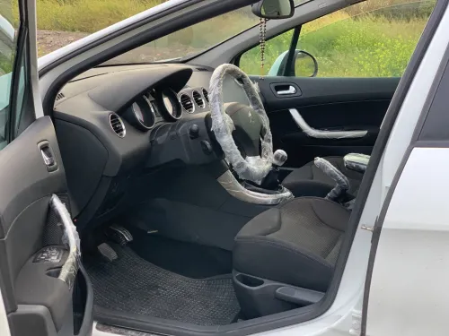 Peugeot 308 2013 