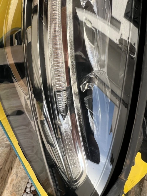 Phare Mercedes GLA