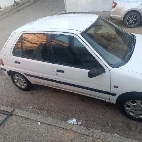 Peugeot 106 1998 Color line