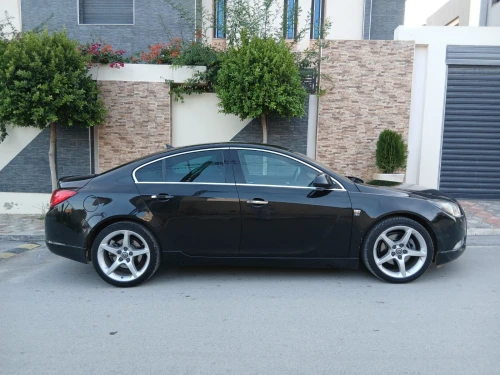 Opel Insignia 2011 OPC