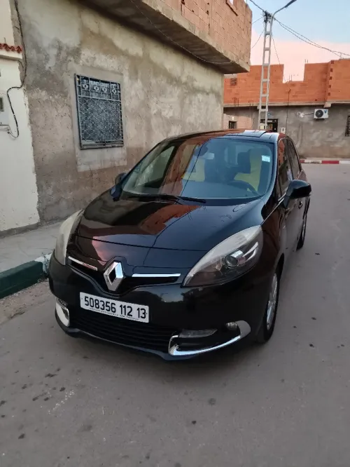 Renault Scenic 2012 Boss