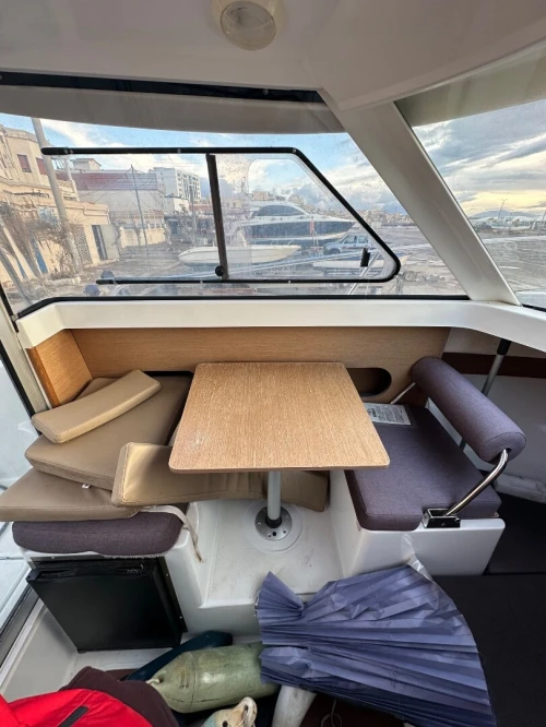 Jeanneau merry fisher 595 avec moteur SUZUKI 90ch 2012 et romorque