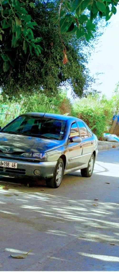 Renault Laguna 1 1998 Laguna 1