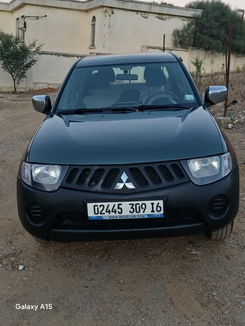 Mitsubishi L200 2009 Doube cabine Evolution