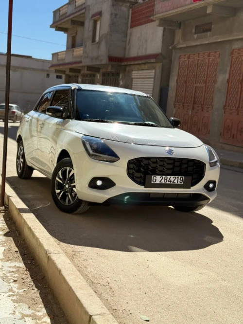 Suzuki Swift 2025 Monte-Carlo