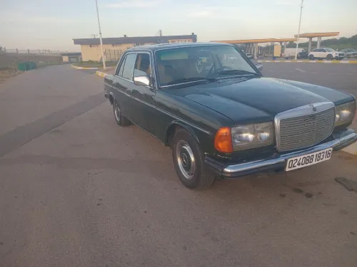 Mercedes Benze ag 1983 