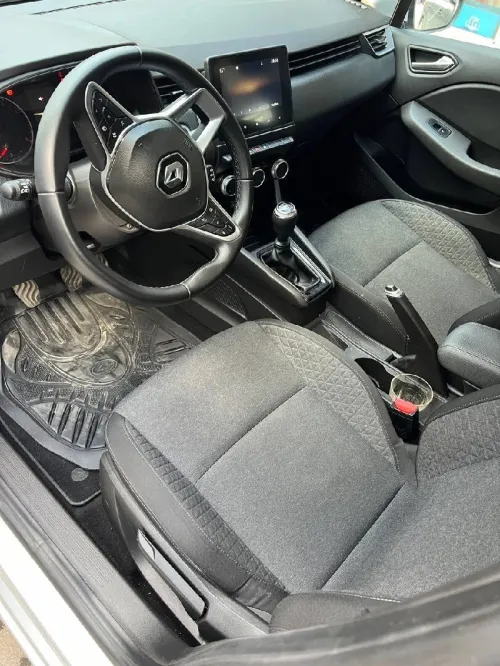 Renault clio 5 2022 tce