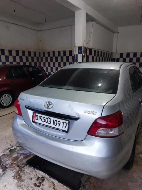 Toyota Yaris Sedan 2009 Yaris Sedan