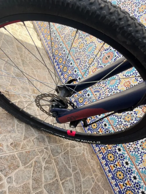 Vélo rockraider neuf