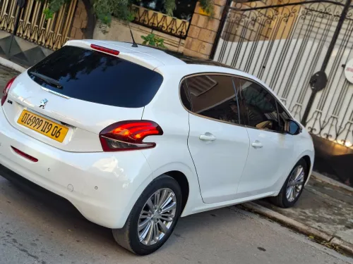 Peugeot 208 2019 Access Facelift