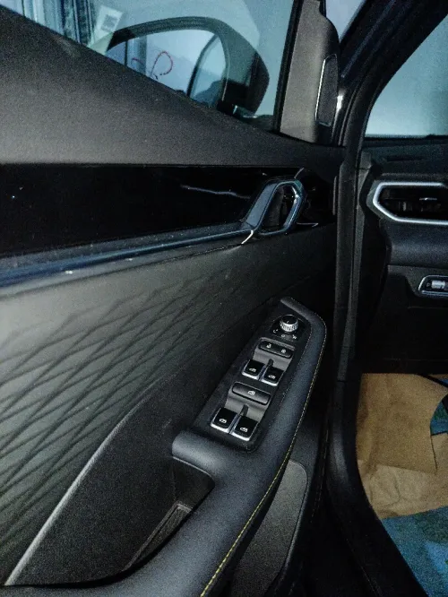 Geely Coolray 2026 