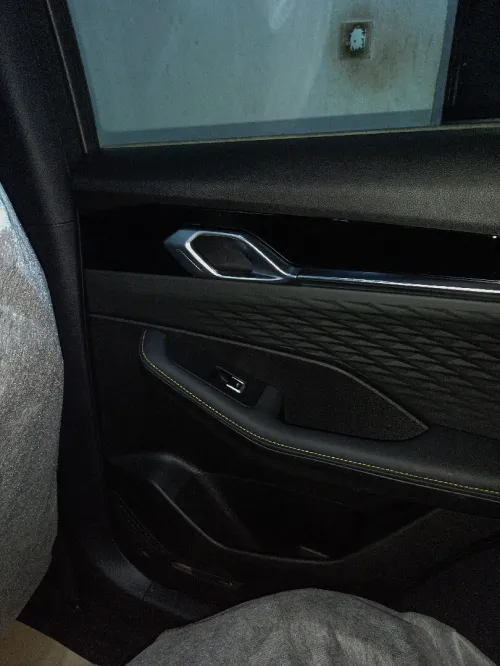 Geely Coolray 2026 