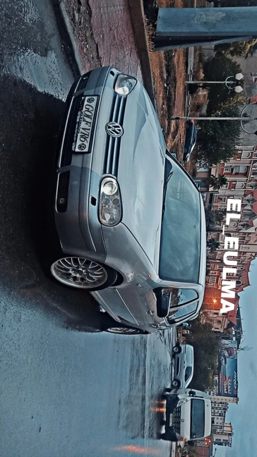 Volkswagen Golf 4 1998 R32