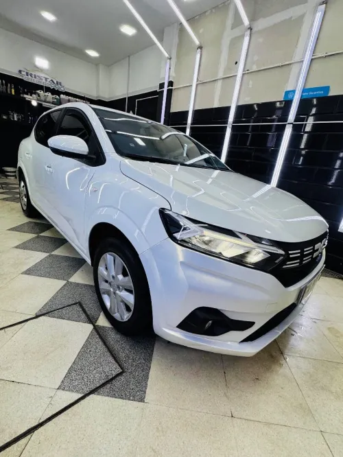 Dacia Sandero 2023 Essential