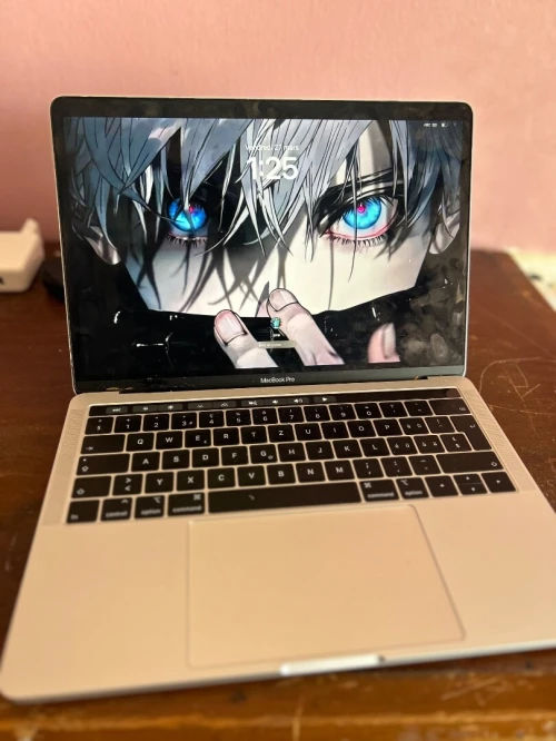 Mac book pro 2019 i5