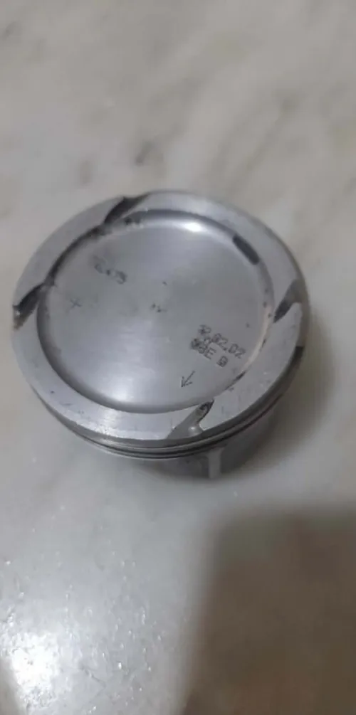 Piston