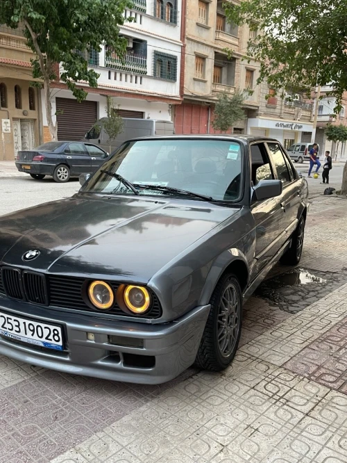 BMW E30 1990 Sport