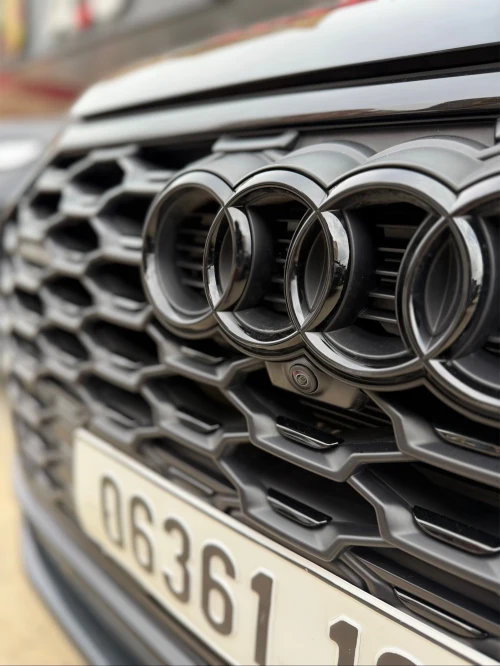 Audi Q3 2024 Sline