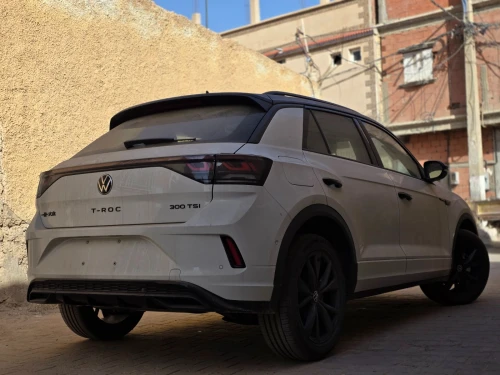 Volkswagen T-Roc 2025 Fiha la sono