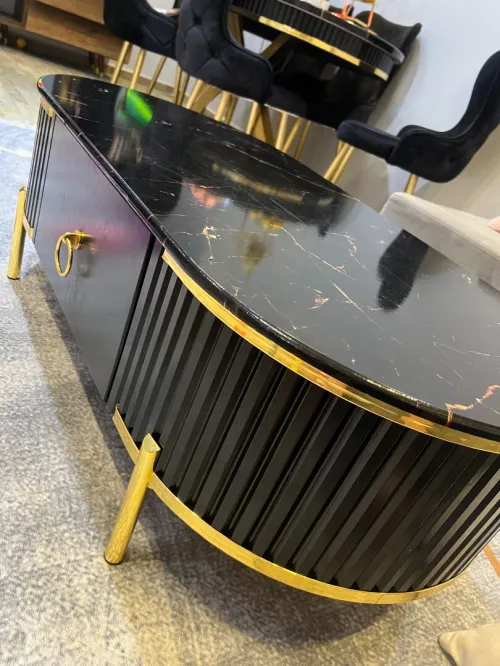 Table avec 6 chaises et table base