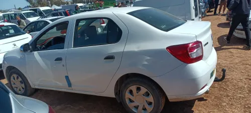 Dacia Logan 2015 