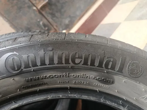 Pneus Continental