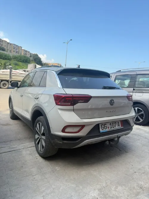 Volkswagen T-Roc 2023 Move