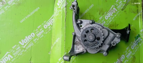 Pompe 1.2 vti et 1.6 vti et 1.4 206 casse