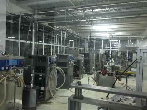 FREEZER 400 + 600L/H + REMPLISSEUSE PANCOLINI 2400 U/H 