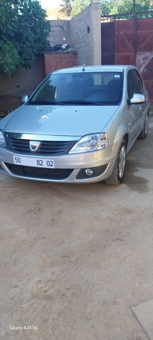 Dacia Logan 2012 Latot