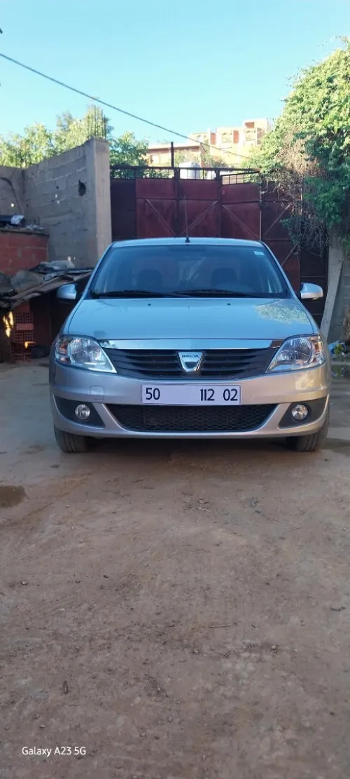 Dacia Logan 2012 Latot