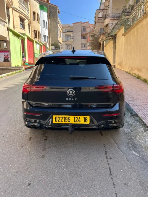 Volkswagen Golf 8 2024 R-Line