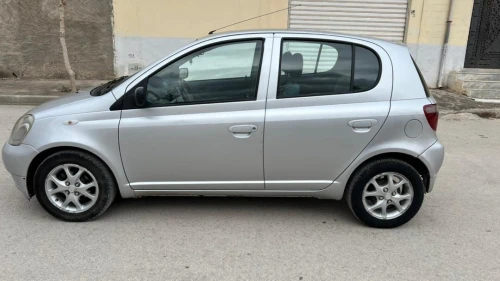 Toyota Yaris 2004 