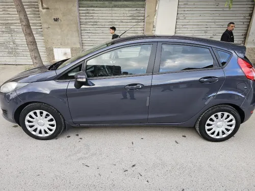 Ford Fiesta 2013 Trend Look