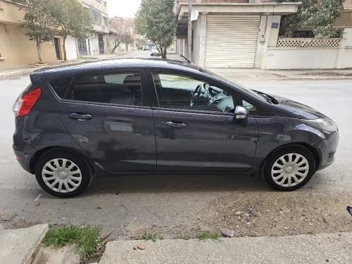 Ford Fiesta 2013 Trend Look