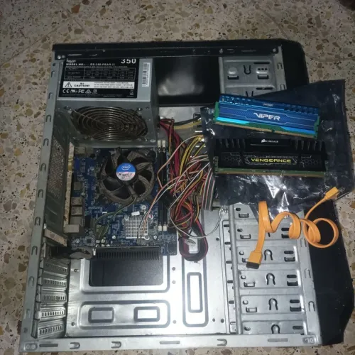 I5 4460 GT 710 12GB RAM + ecran AOC