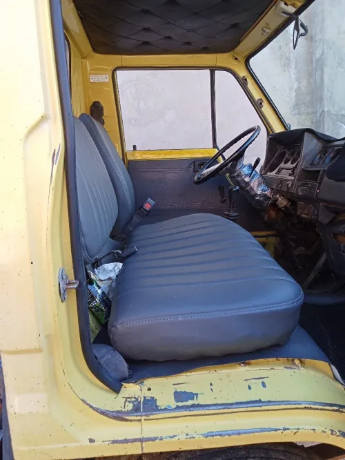 Toyota Aban 1986