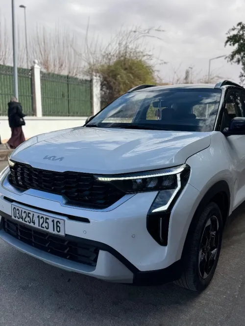 Kia Sonet  2025 Full