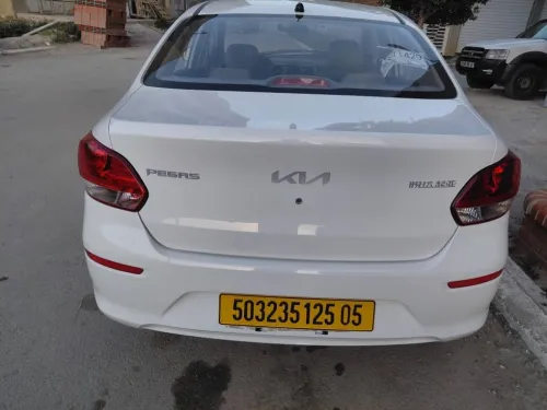 Kia Pegas 2025 