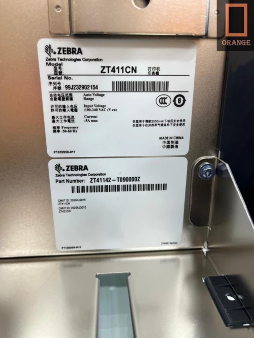 Imprimante d'étiquettes de codes-barres Zebra ZT4OOCN - ZT411 