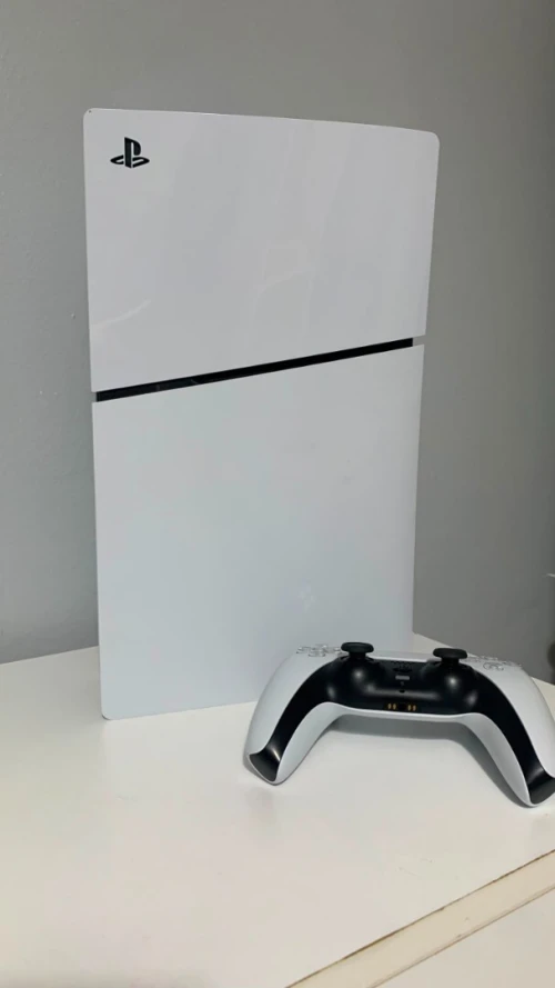PS5 Digital Edition + Manette + Boîte | حالة ممتازة