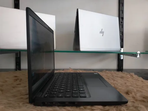 DELL LATITUDE 5300 i5/8 eme ram 8g ddr4 ssd 256g mvme