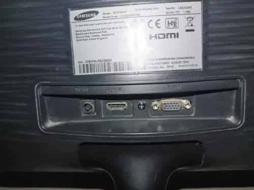 Ecran samsung s22D300 22 pouces Hdmi 1080