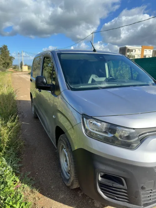 Fiat Doblo 2023 Italien