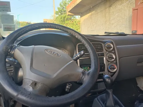 Kia 2700 2012