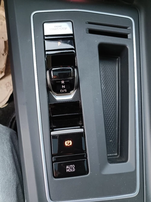 Volkswagen Golf 8 2025 R- Line 
