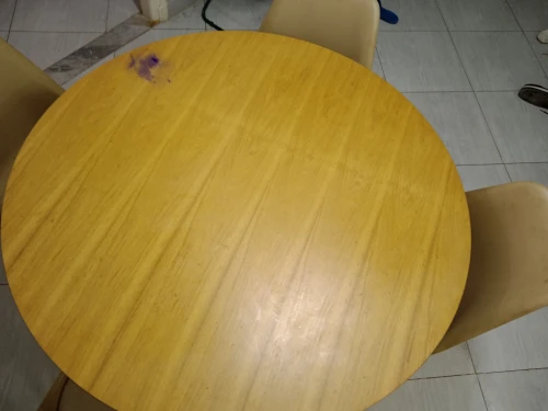 TABLE A MANGER 5 CHAISE